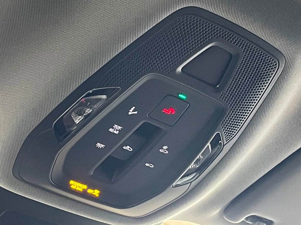 Used 2025 Audi Q6 e-tron Premium Plus w/ Premium Plus image 44