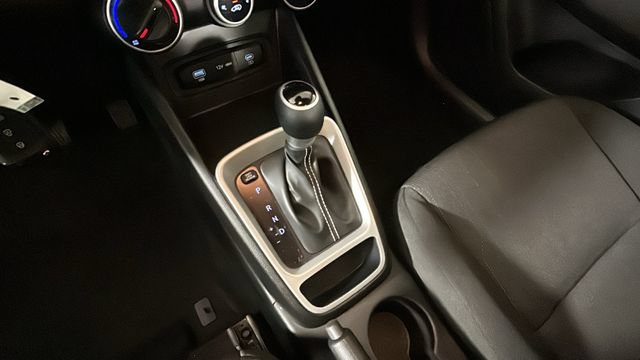 Certified 2026 Hyundai Venue SE FWD image 20