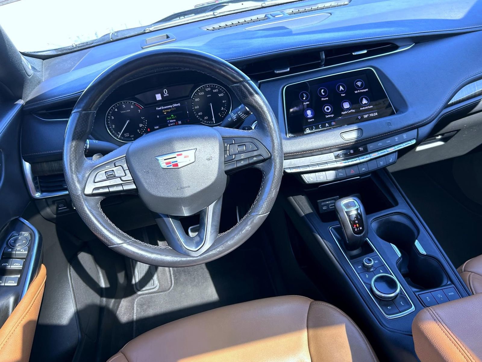 Used 2019 Cadillac XT4 Sport AWD/4WD image 16