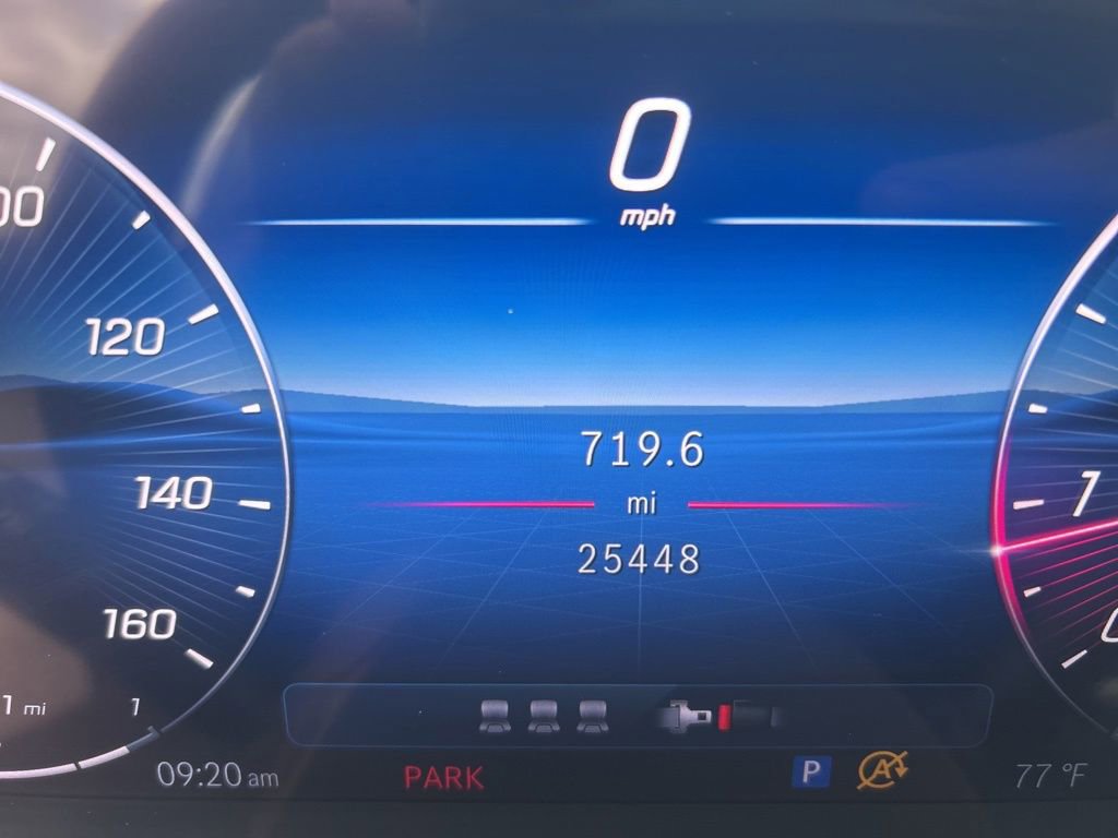 Used 2025 Mercedes-Benz C 300 4MATIC Sedan image 47