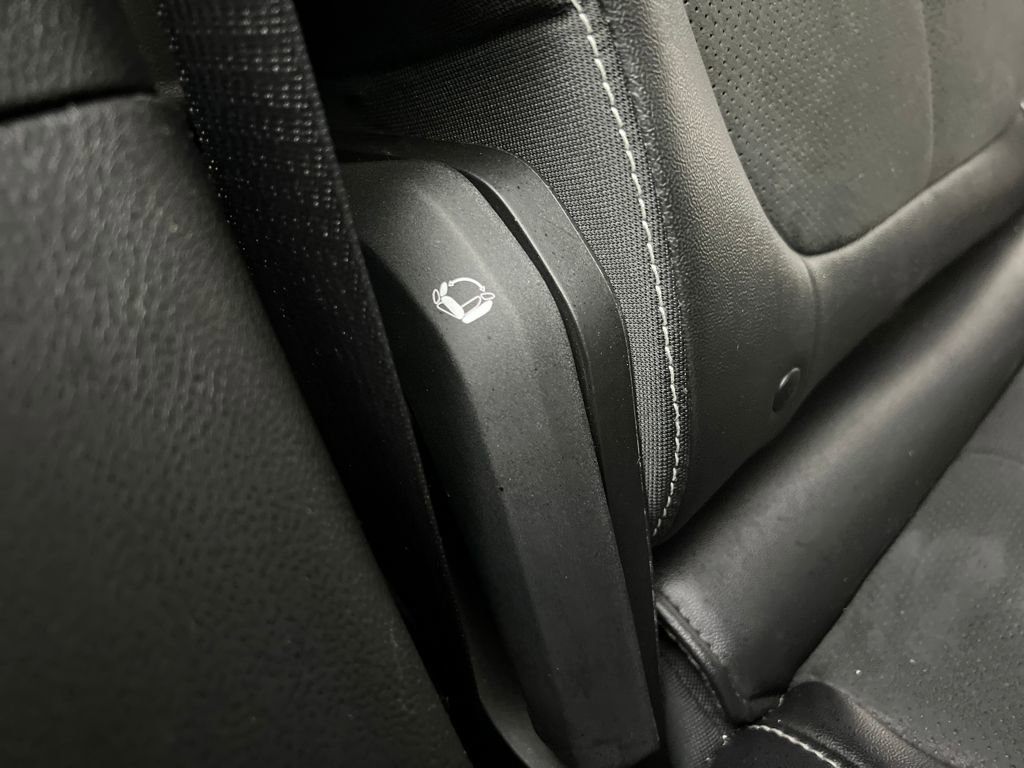 Used 2024 Jeep Grand Cherokee Altitude image 18