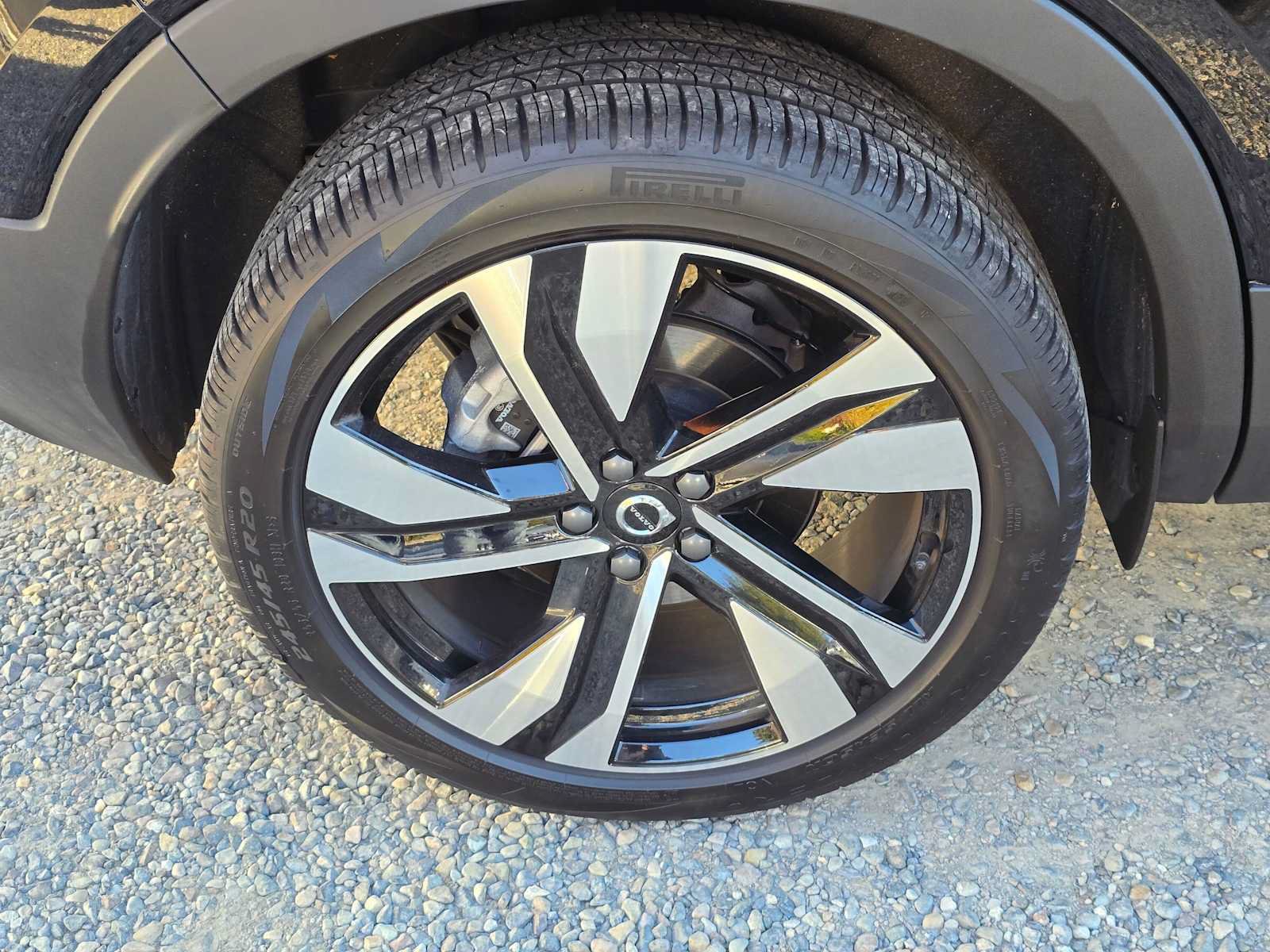 Used 2026 Volvo XC40 B5 Ultra w/ Climate Package AWD/4WD image 9