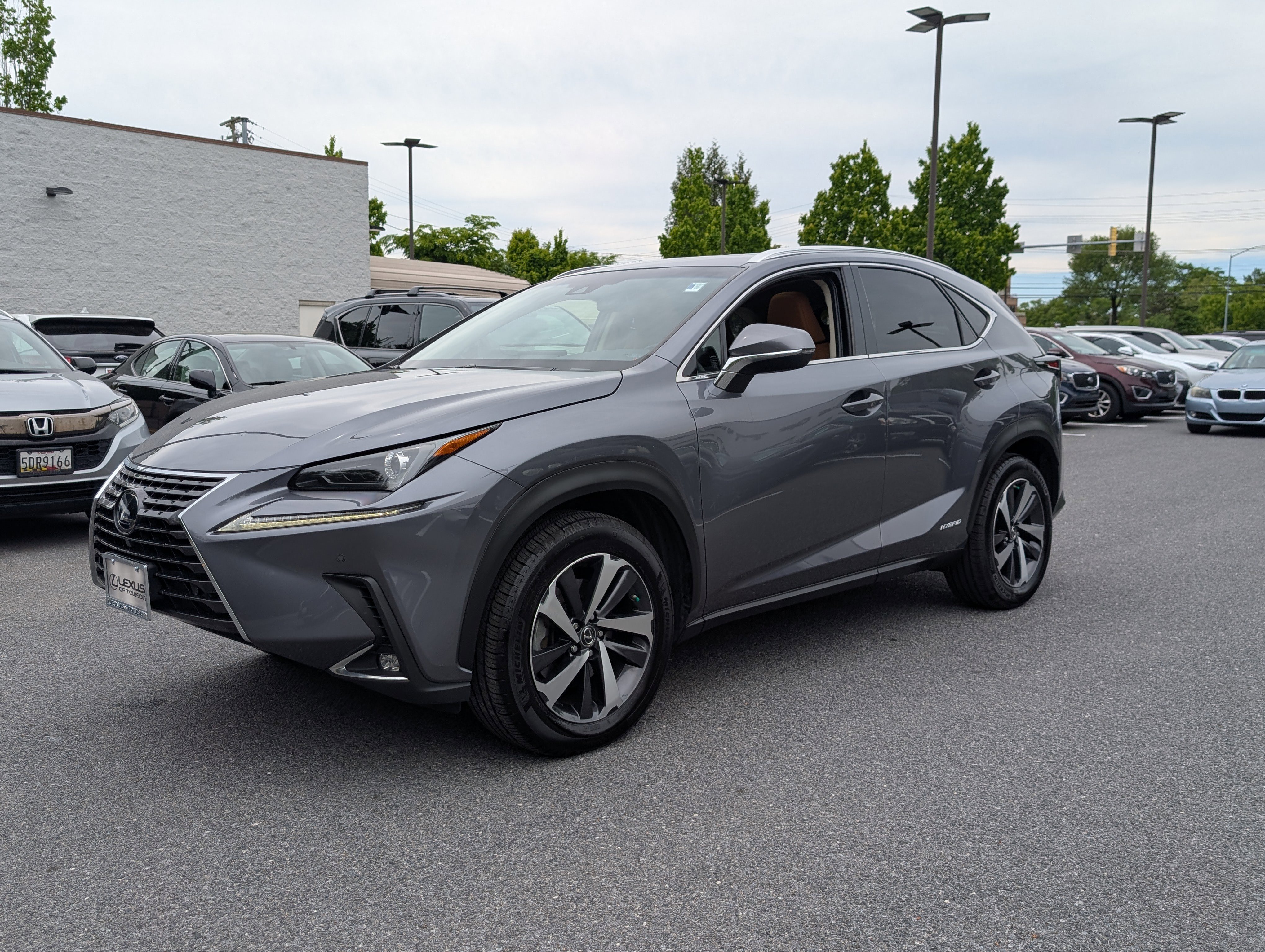 Used 2019 Lexus NX 300h AWD w/ Premium Package image 7