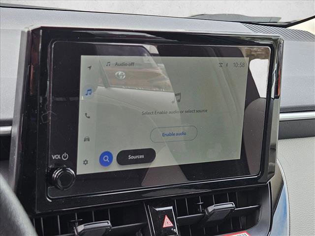 Used 2025 Toyota Corolla LE image 12