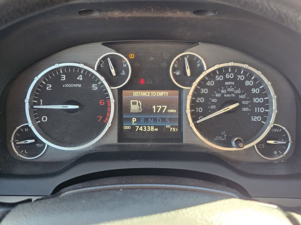 Used 2017 Toyota Tundra SR5 w/ SR5 Upgrade Package AWD/4WD image 12