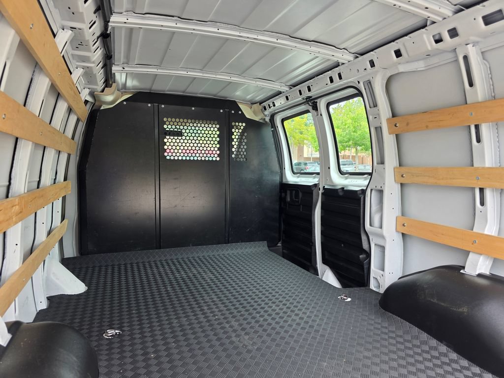 Certified 2025 Chevrolet Express 2500 w/ Driver Convenience Package RWD image 28