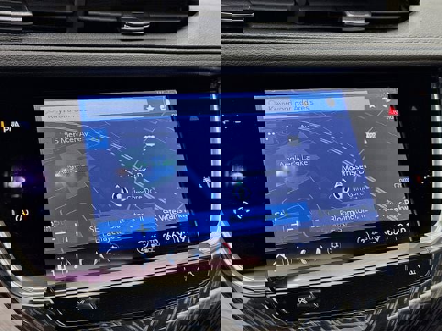 Used 2024 Cadillac XT6 Premium Luxury image 14