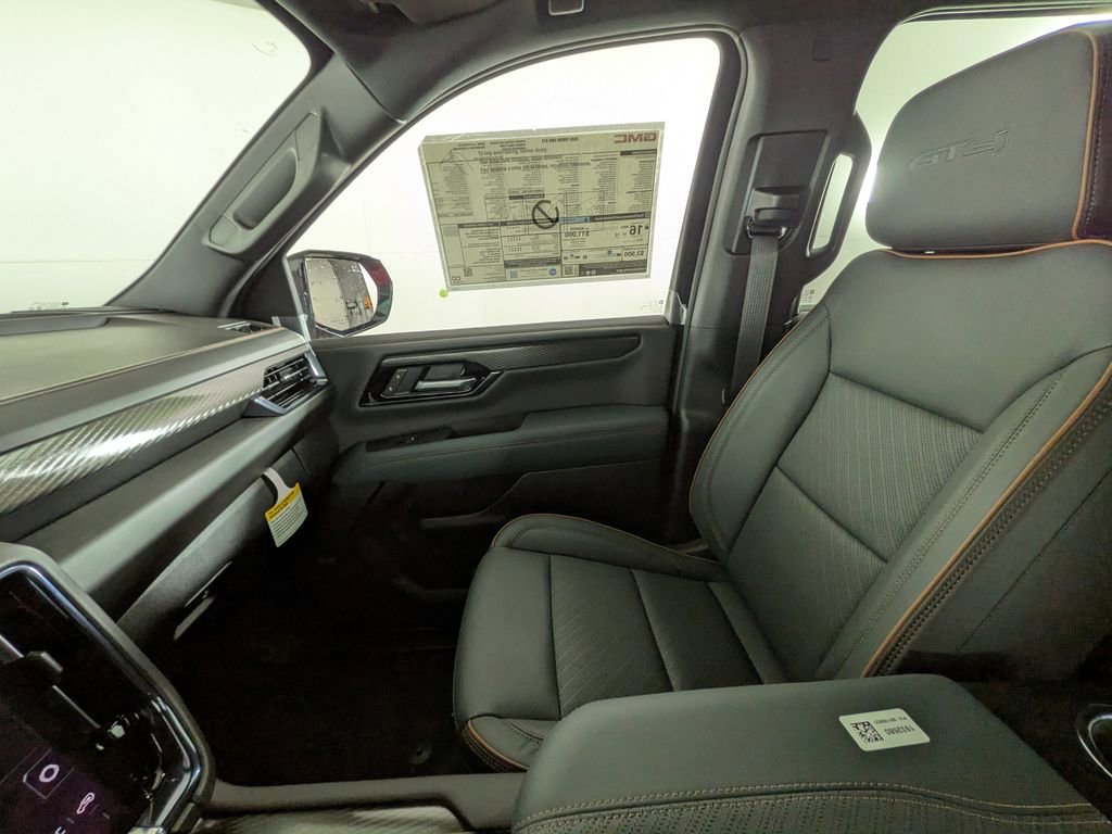 New 2026 GMC Yukon AT4 w/ AT4 Premium Plus Package image 29