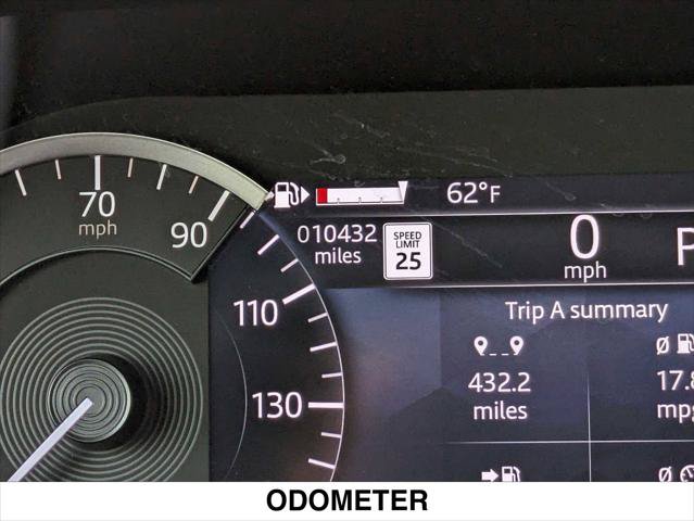 Used 2023 Land Rover Range Rover Evoque R-Dynamic SE AWD/4WD image 19