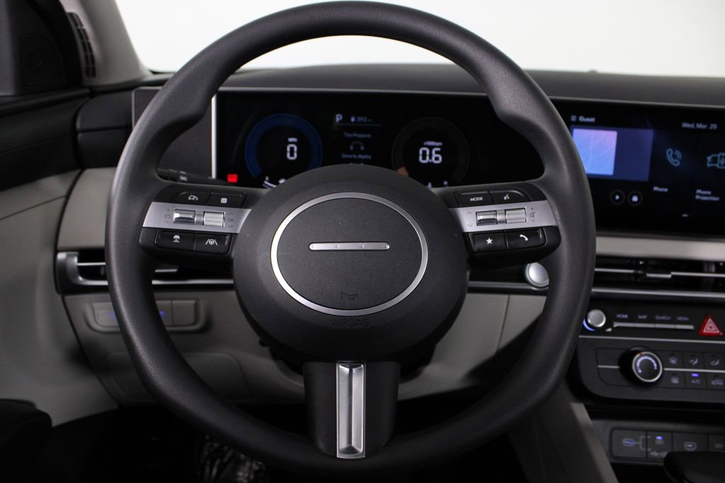 Certified 2026 Hyundai Tucson SE image 25