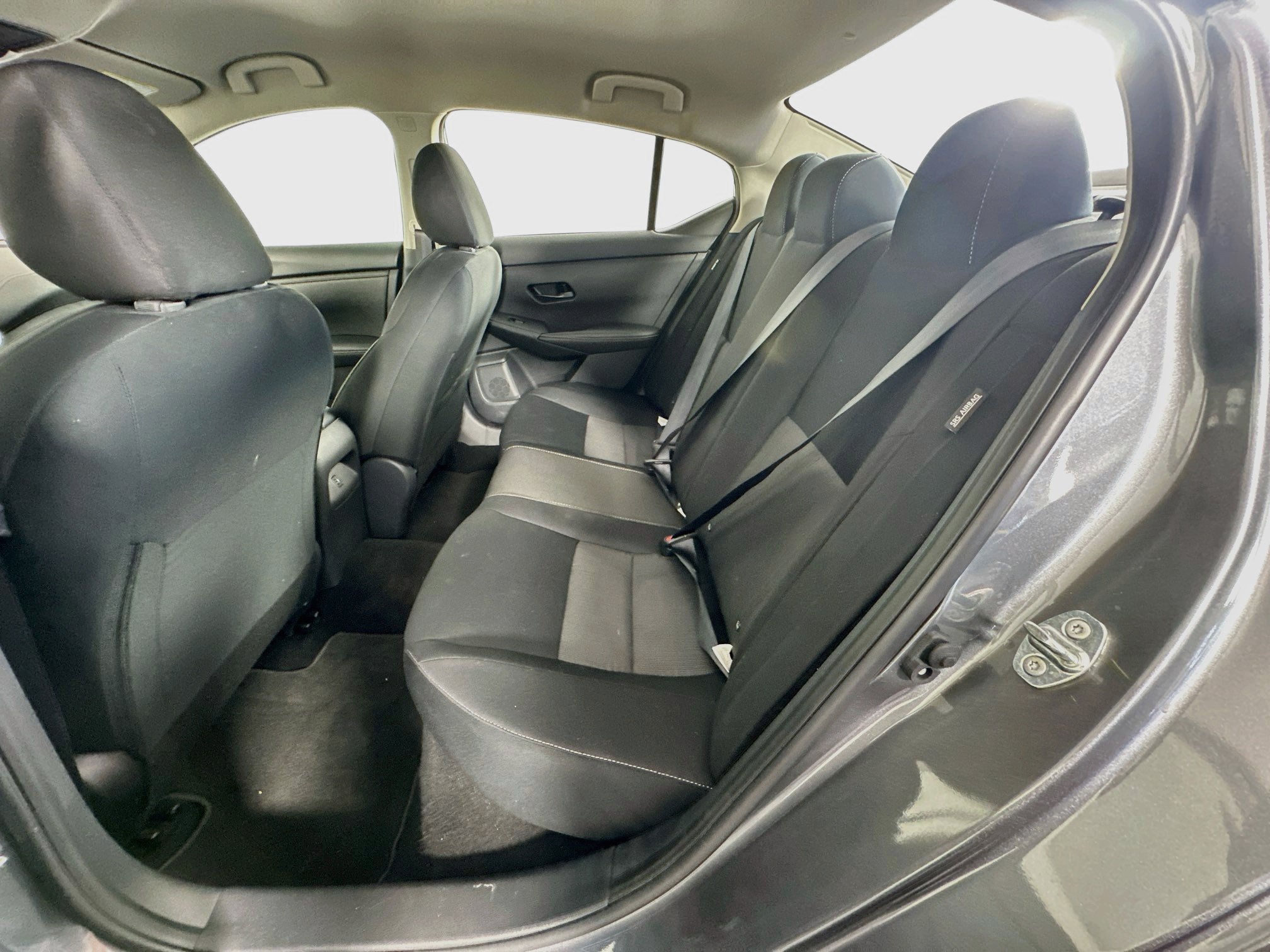 Used 2025 Nissan Sentra SV FWD image 28
