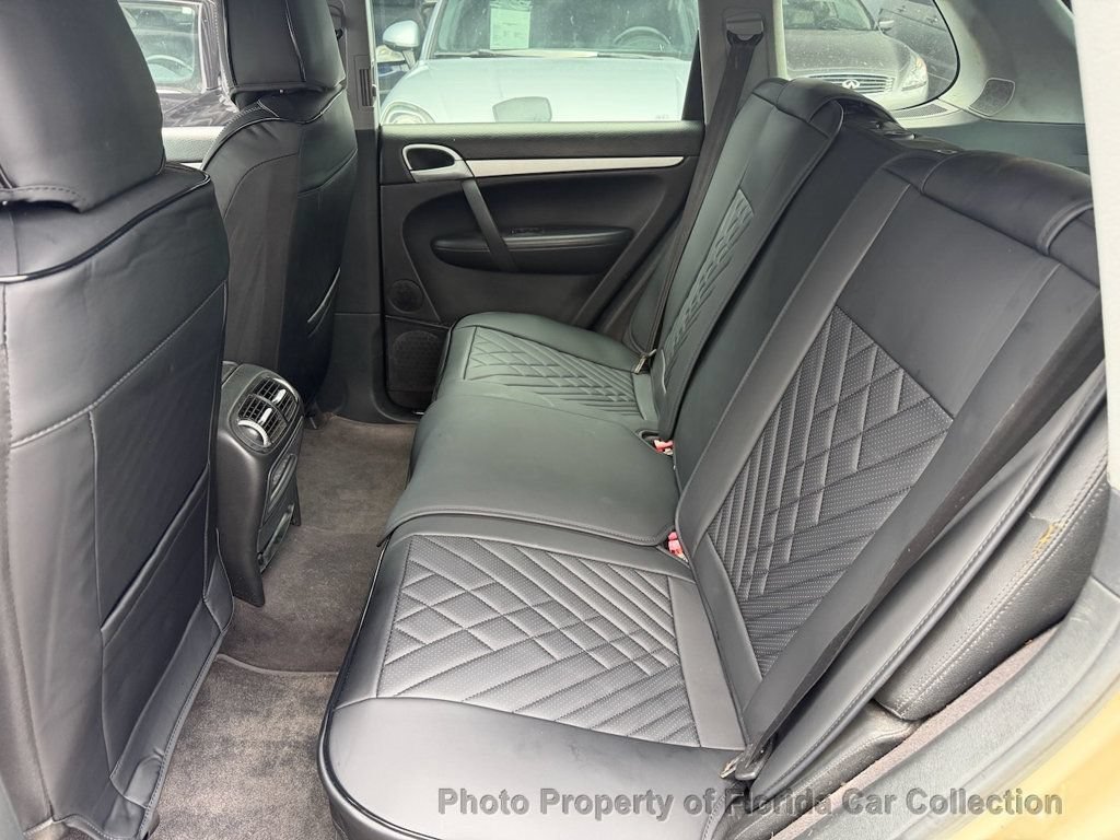 Used 2005 Porsche Cayenne S AWD/4WD image 9