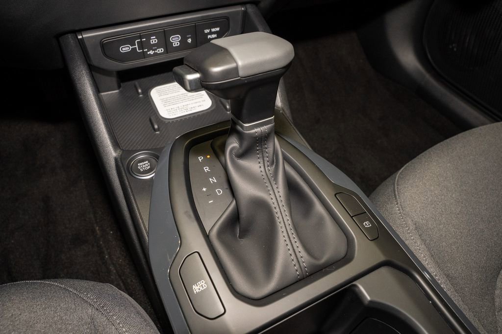 New 2025 Kia K4 EX image 16