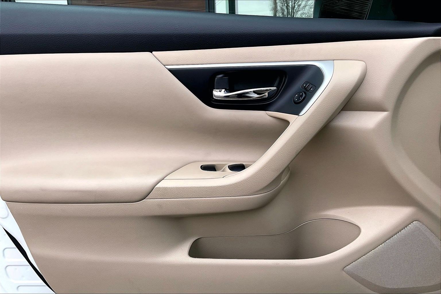 Used 2017 Nissan Altima 2.5 S w/ Power Driver Seat Package image 15