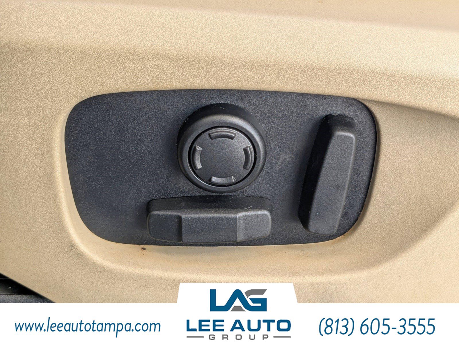 Used 2017 Land Rover Discovery Sport HSE image 21