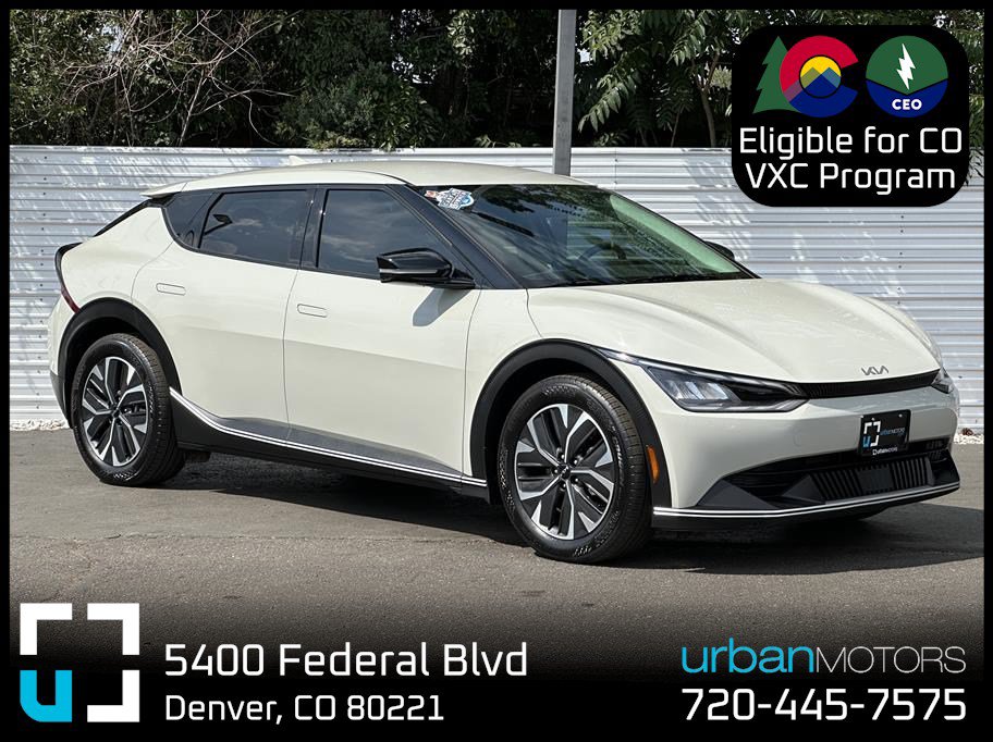 Used 2024 Kia EV6 Light AWD/4WD image 1