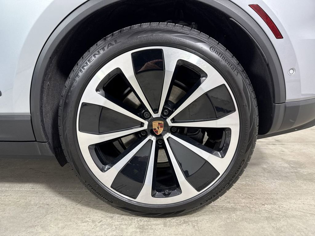 New 2026 Porsche Macan 4 Electric AWD/4WD image 14