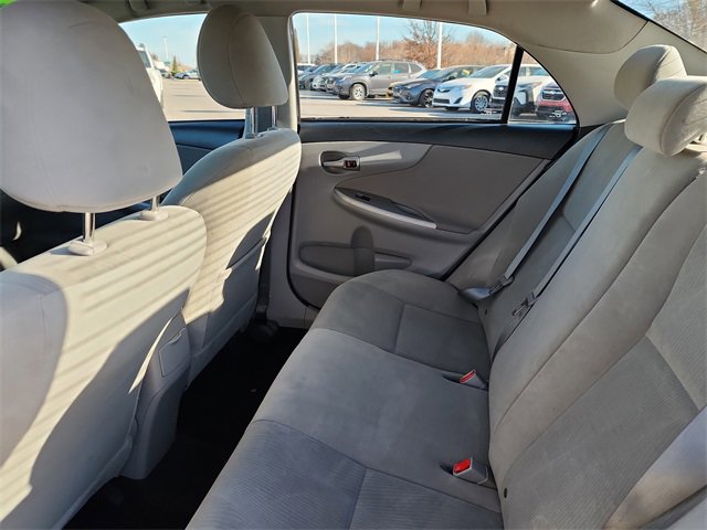 Used 2012 Toyota Corolla LE image 15