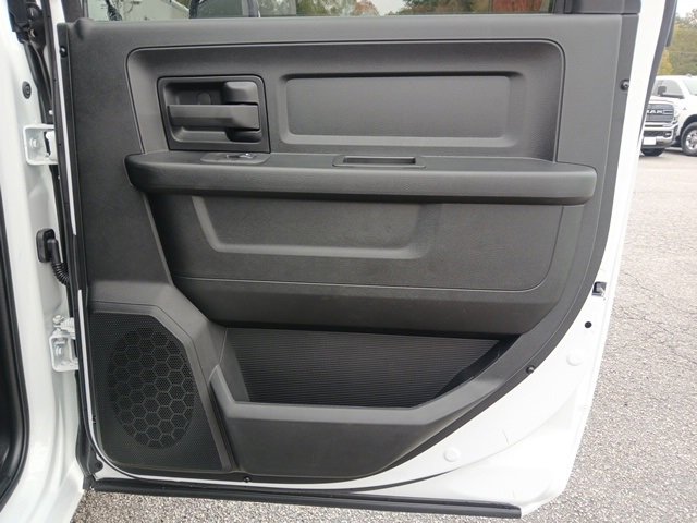 New 2026 RAM 3500 Tradesman w/ Chrome Appearance Group image 28