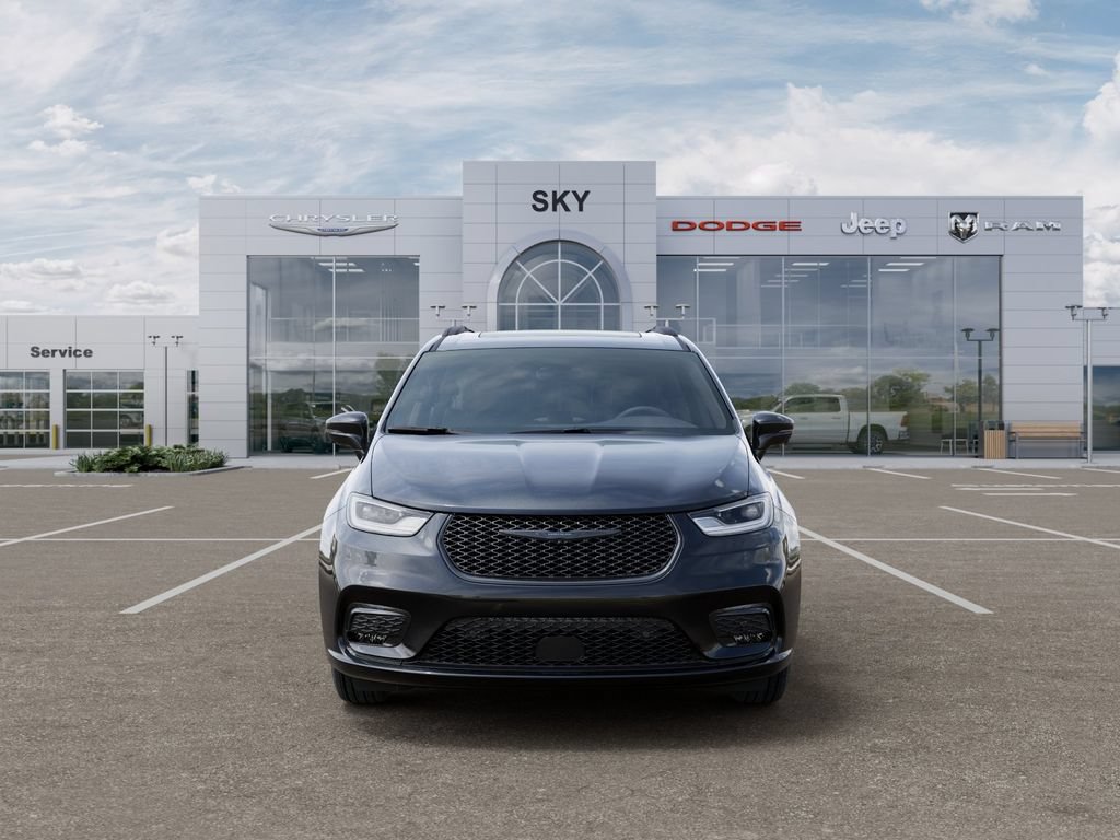 New 2026 Chrysler Pacifica Limited w/ S Appearance Package AWD/4WD image 6