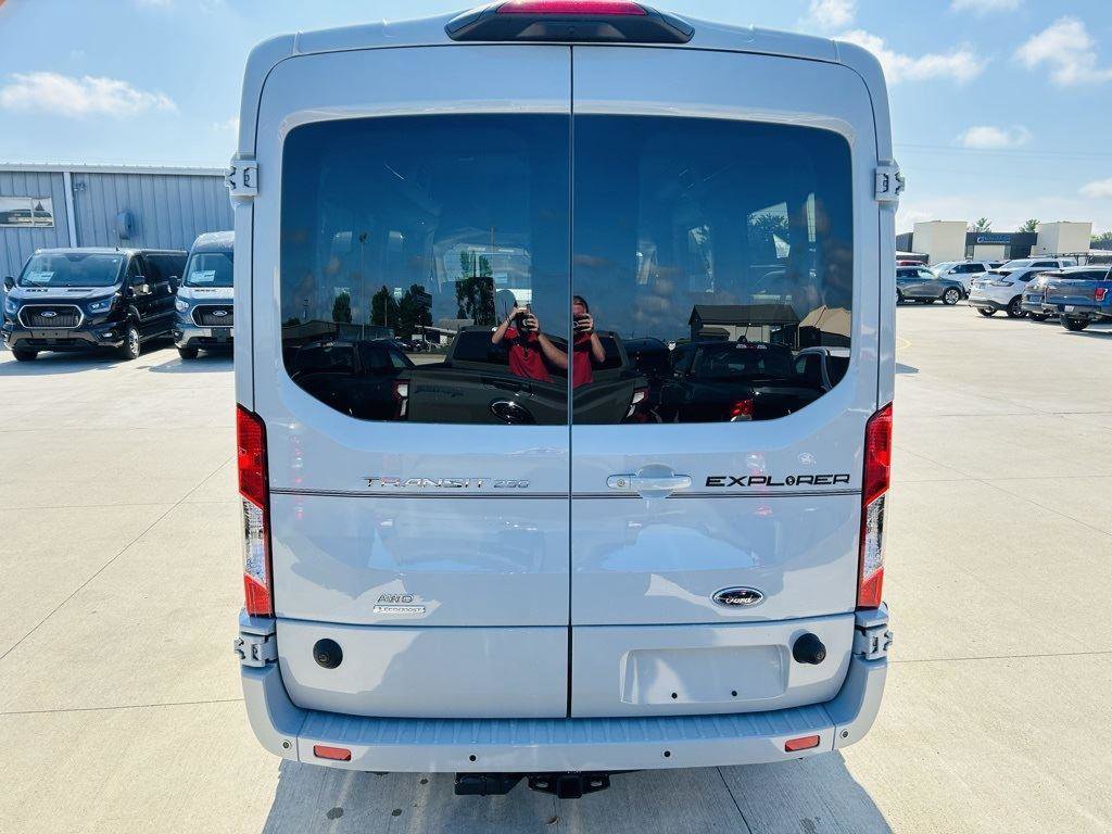 New 2025 Ford Transit 250 148 Medium Roof Extended AWD image 38