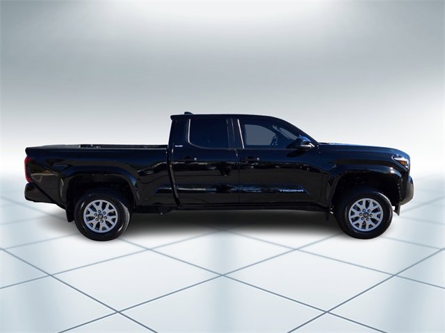Used 2024 Toyota Tacoma SR5 image 3