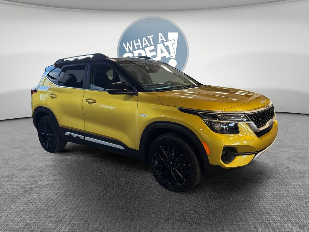 Certified 2022 Kia Seltos Nightfall Edition