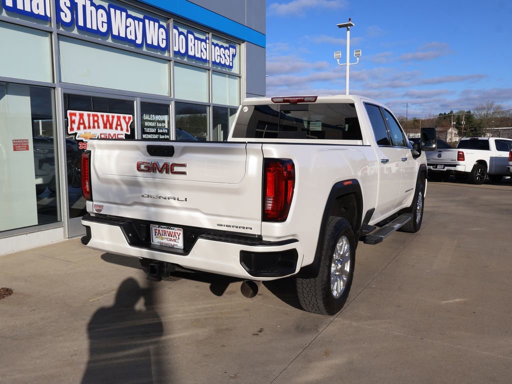 Used 2023 GMC Sierra 2500 Denali w/ Denali Ultimate Package image 3
