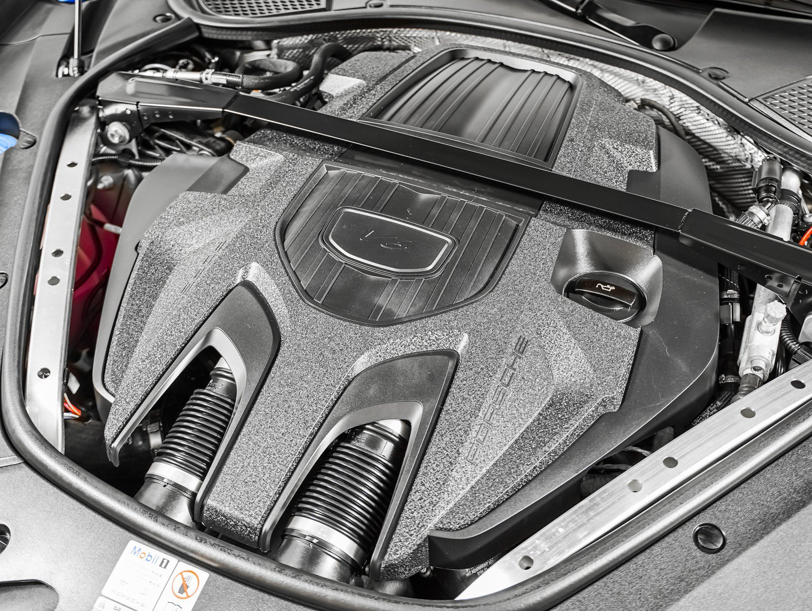Certified 2023 Porsche Panamera 4 Platinum Edition AWD/4WD image 12
