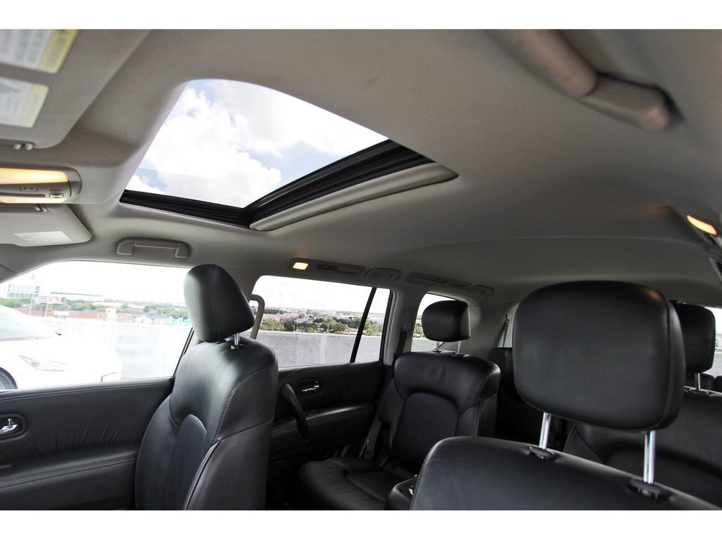 Used 2017 INFINITI QX80 4WD image 28