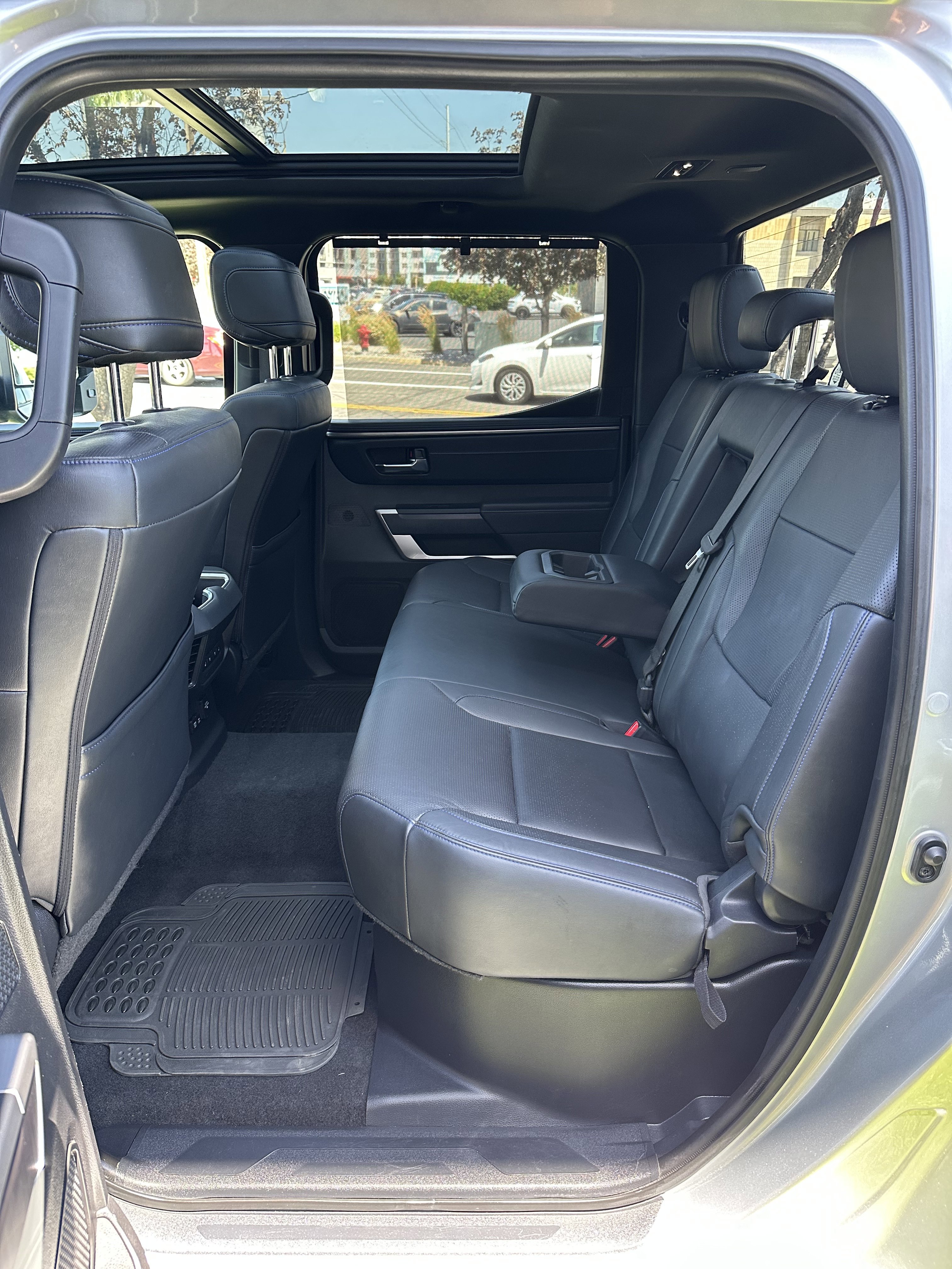 Used 2023 Toyota Tundra Platinum image 25