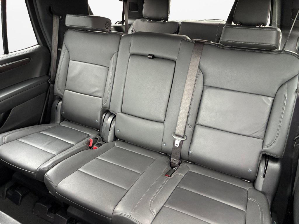 Used 2025 Chevrolet Tahoe LT RWD image 21