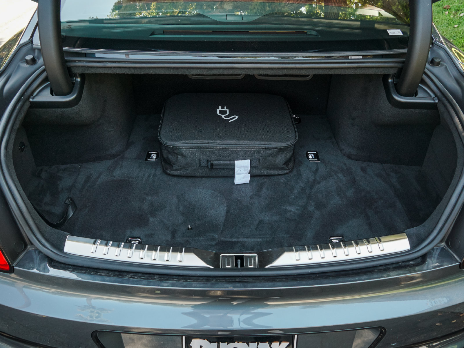 New 2025 Bentley Flying Spur Plug-In Hybrid AWD/4WD image 31