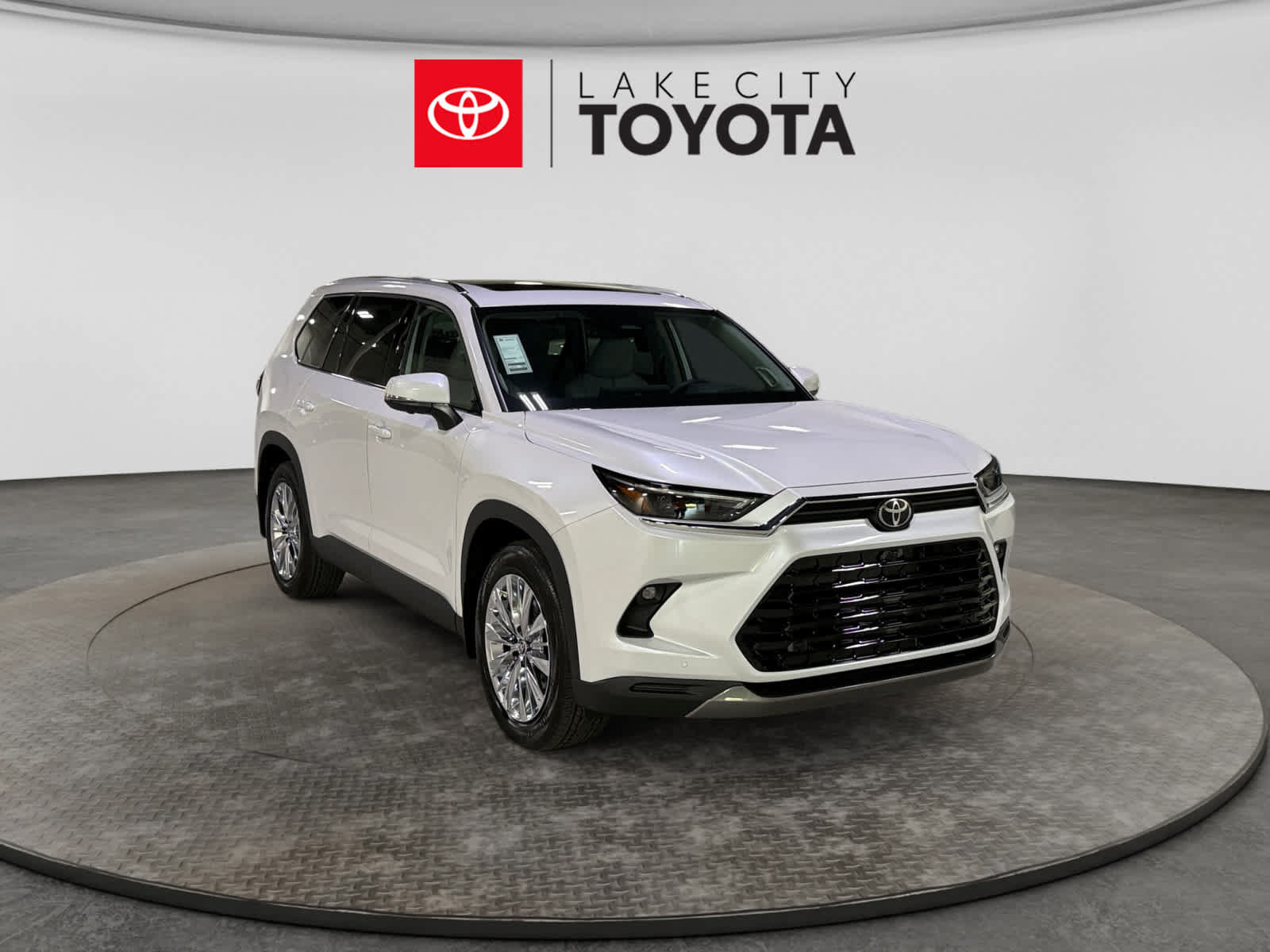 New 2026 Toyota Grand Highlander AWD image 9