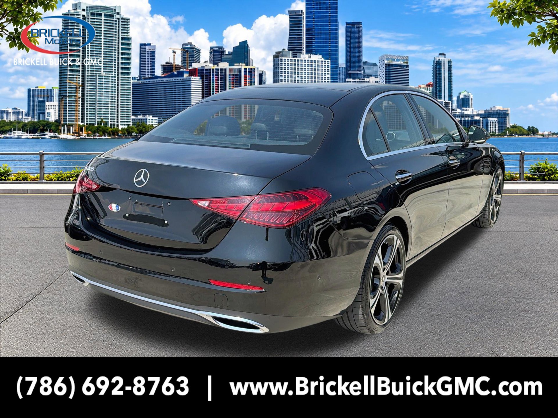 Used 2025 Mercedes-Benz C 300 Sedan image 6