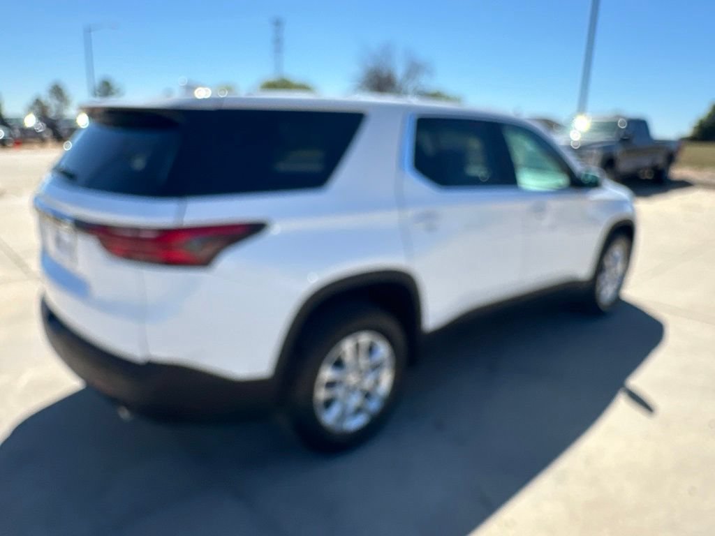 Used 2023 Chevrolet Traverse LS w/ Safety Package AWD/4WD image 37