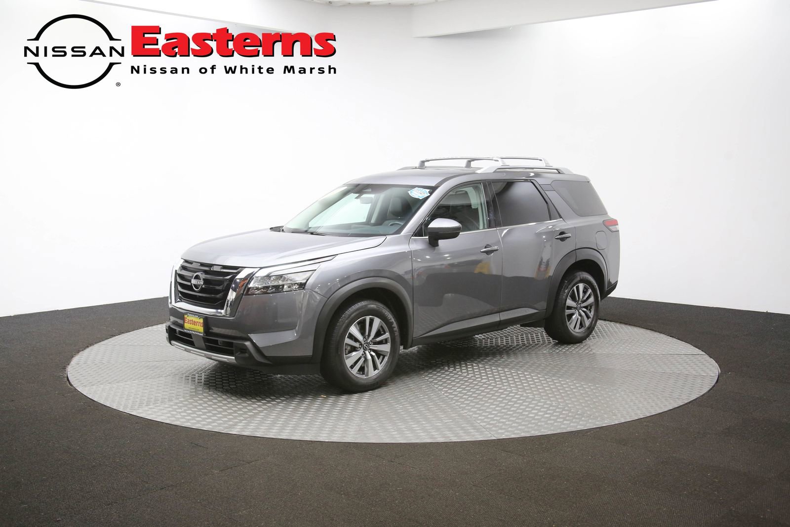 Used 2023 Nissan Pathfinder SL image 55