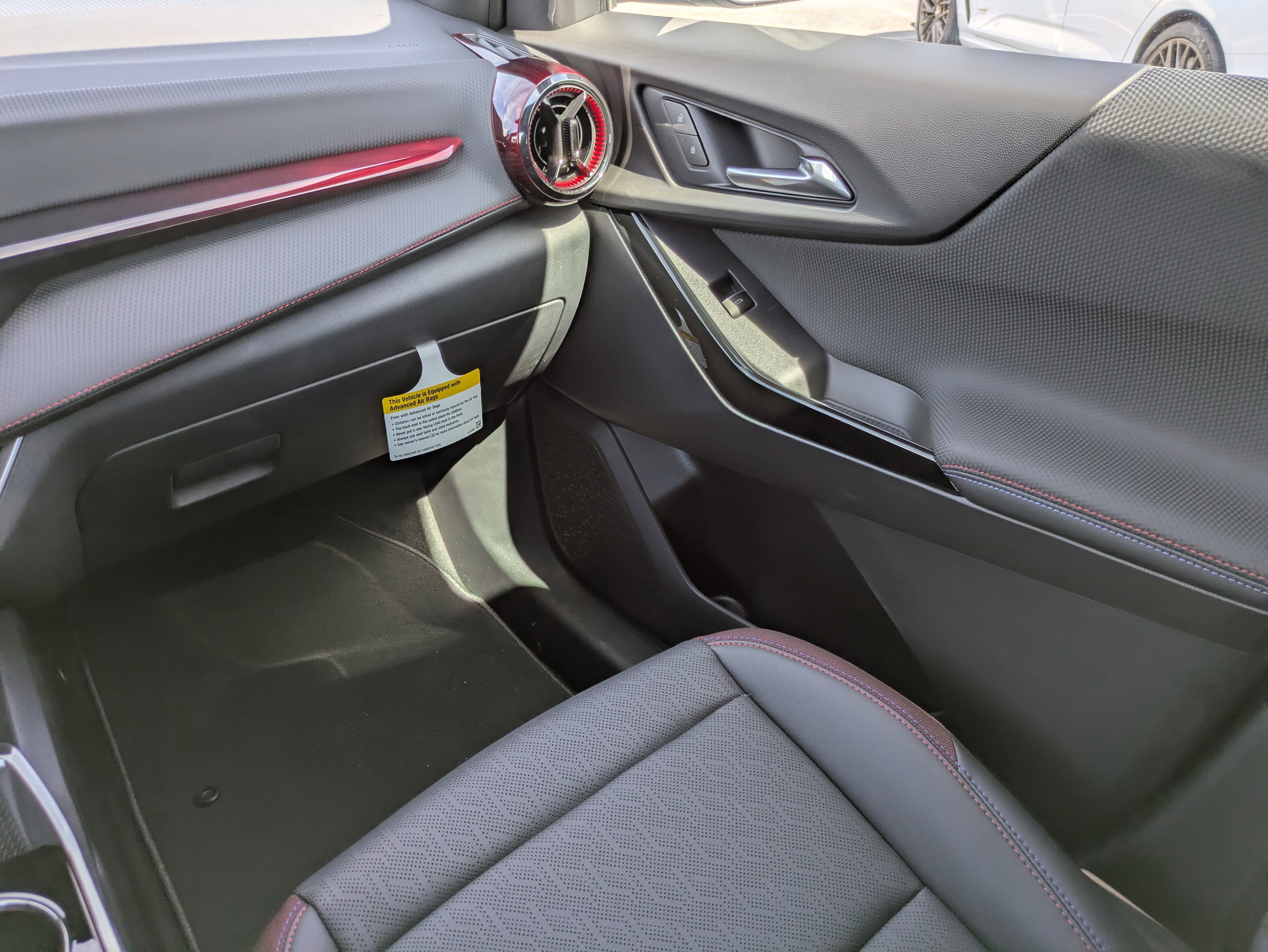 New 2026 Chevrolet Equinox RS AWD/4WD image 12