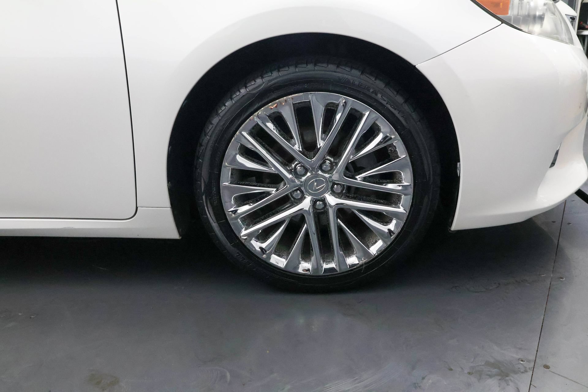 Used 2013 Lexus ES 350 FWD image 35