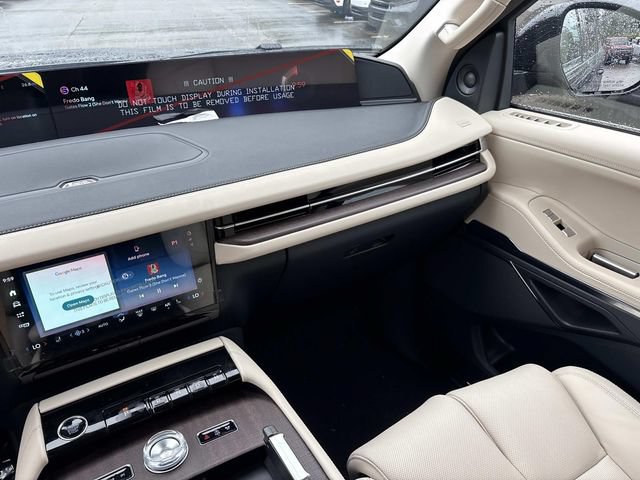 New 2027 Lincoln Navigator Premiere AWD/4WD image 14