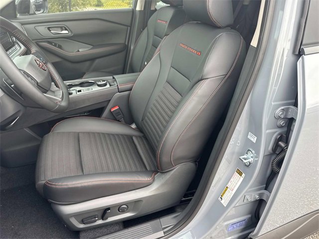 New 2026 Nissan Rogue SV image 24