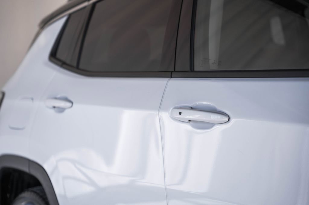 Used 2022 Jeep Compass Limited image 21