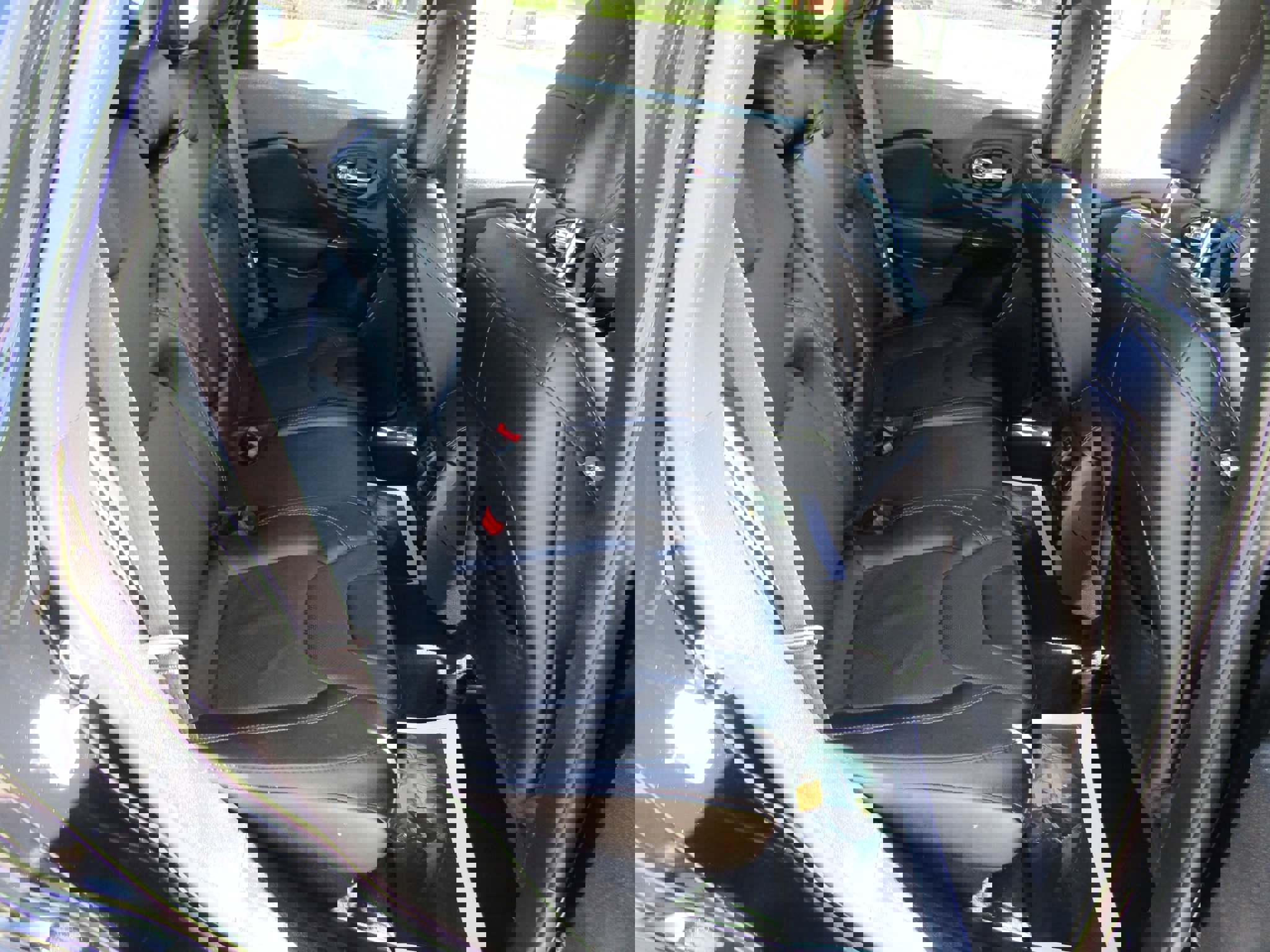 Used 2023 Jeep Cherokee Altitude Lux image 16