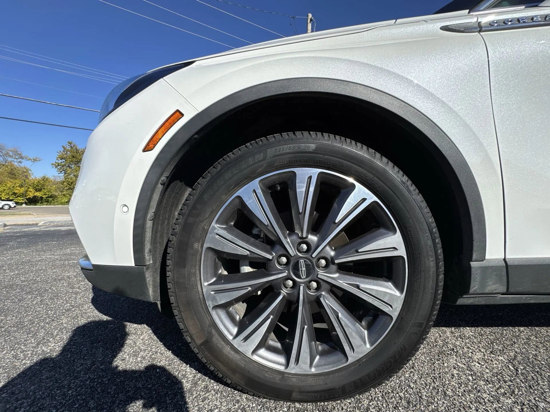 Used 2022 Lincoln Corsair Reserve w/ Elements Package image 19