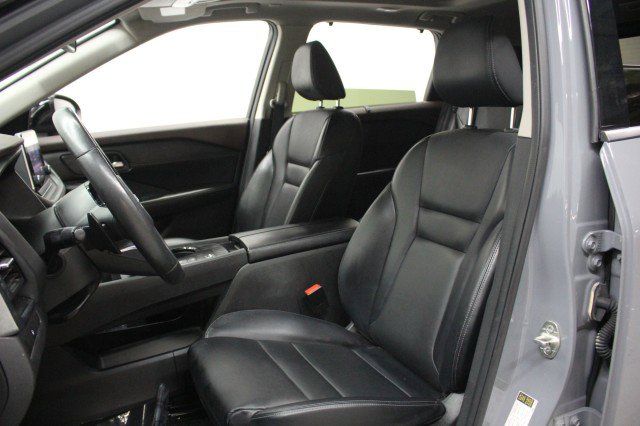 Used 2023 Nissan Rogue SV w/ SV Premium B Package image 8