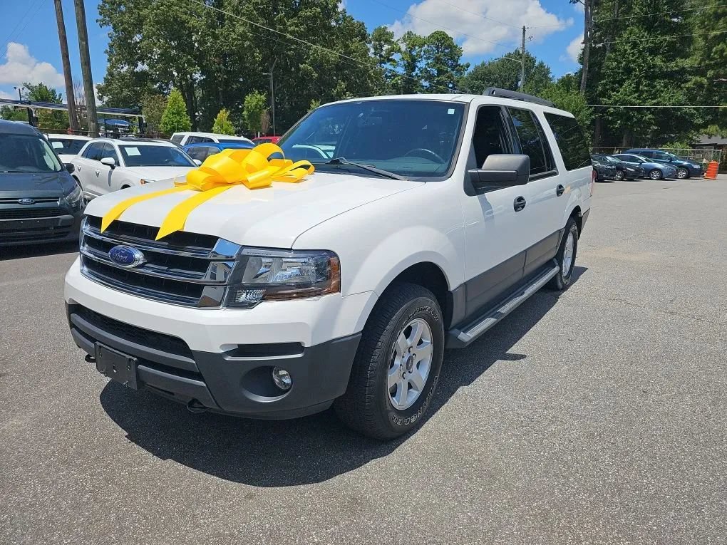 Used 2016 Ford Expedition EL XL w/ Equipment Group 101A AWD/4WD image 4