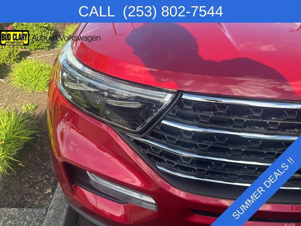 Used 2020 Ford Explorer XLT w/ Equipment Group 202A AWD/4WD image 9