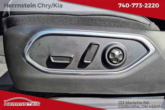 New 2025 Jeep Wagoneer Series III w/ Quick Order Package 25C Super image 22