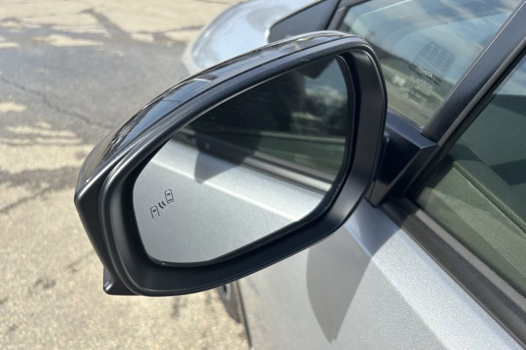 New 2026 Toyota Prius Plug-In Hybrid image 7