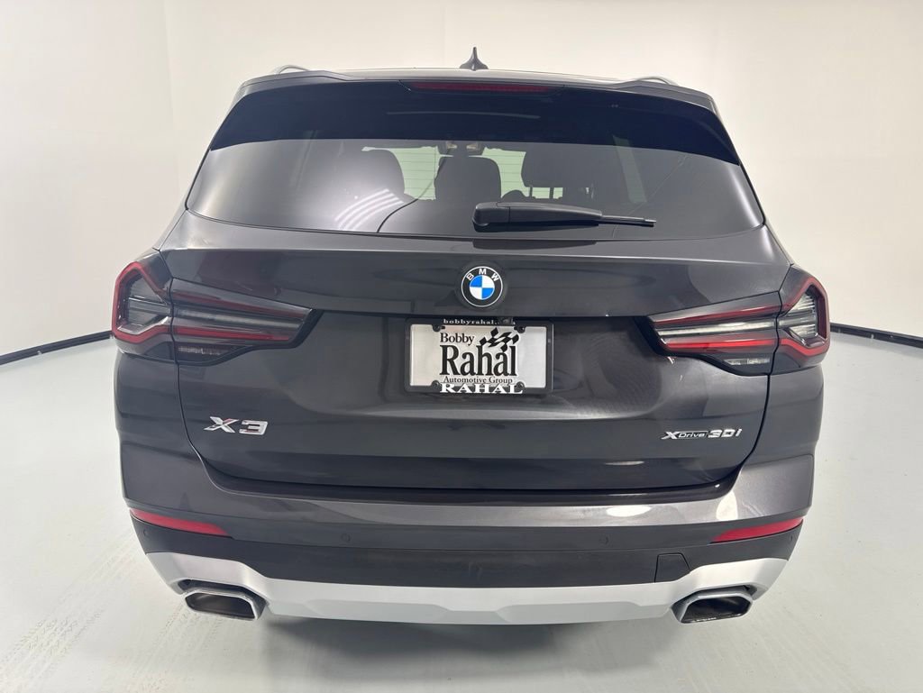 Certified 2024 BMW X3 xDrive30i w/ Premium Package w/ZPA AWD/4WD image 12